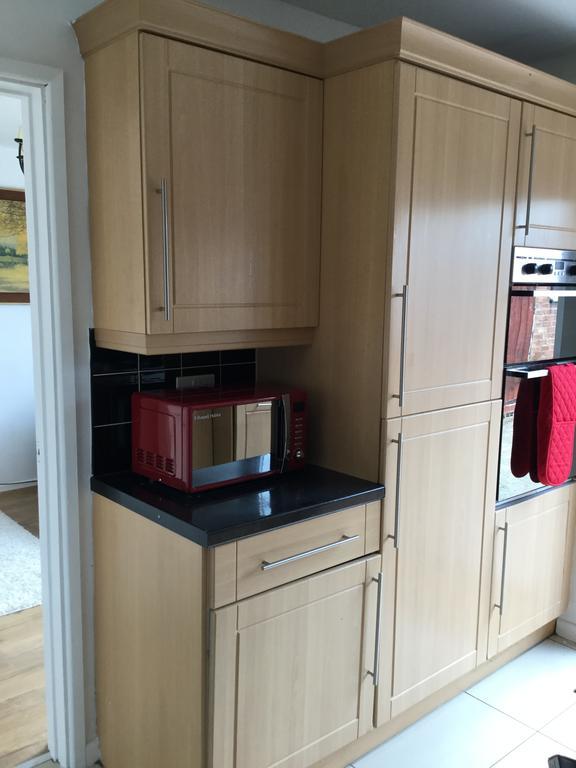 Вилла 4 Bed House Next To Basildon Town Centre Экстерьер фото